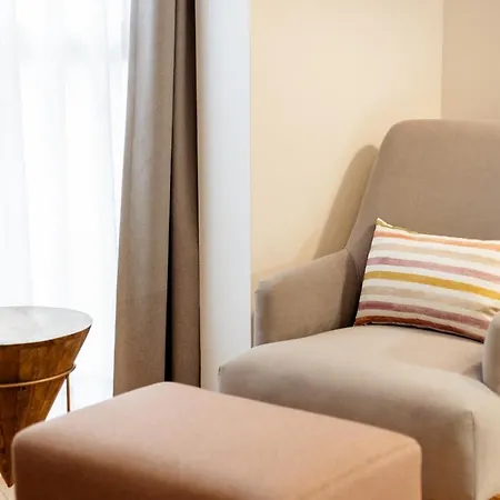 Debambu Apartman
